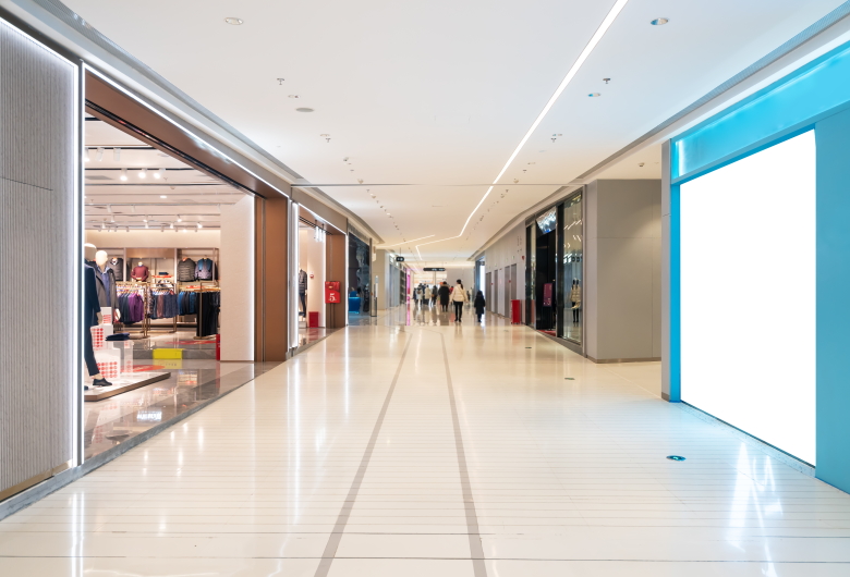 Lighting-Design-Mall-untuk-Fasad-dan-Interior-Mall-yang-Lebih-Menarik-CIPTAKIRANA-2