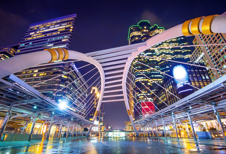 Lighting-Design-dan-Jembatan-Modern-dan-Fungsional-Cipta-Kirana