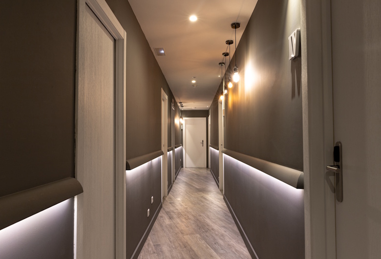 Lighting Hotel: Kunci Pencahayaan Elegan untuk Meningkatkan Pengalaman Tamu